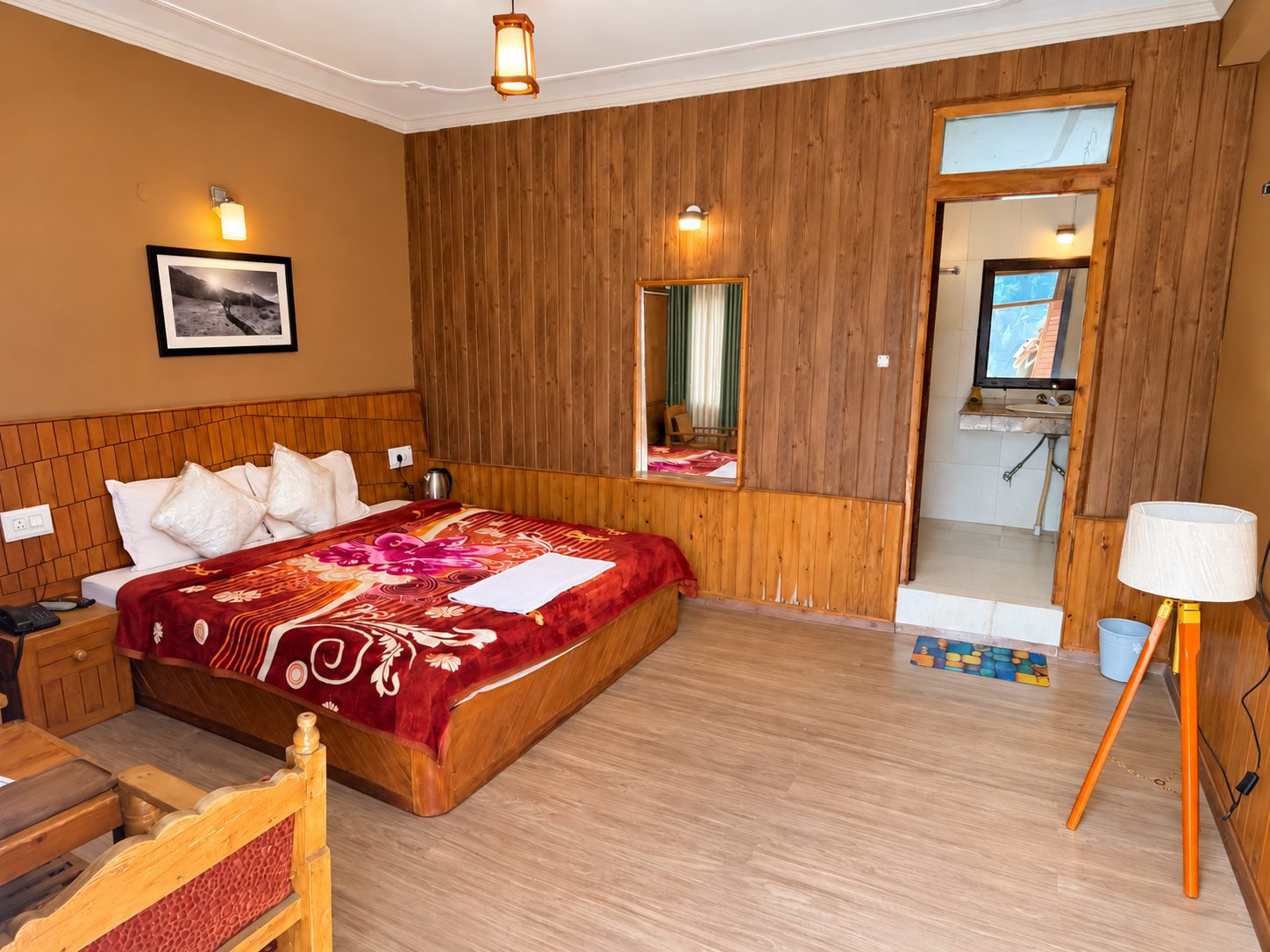 Deluxe Room at Kanyal Heights