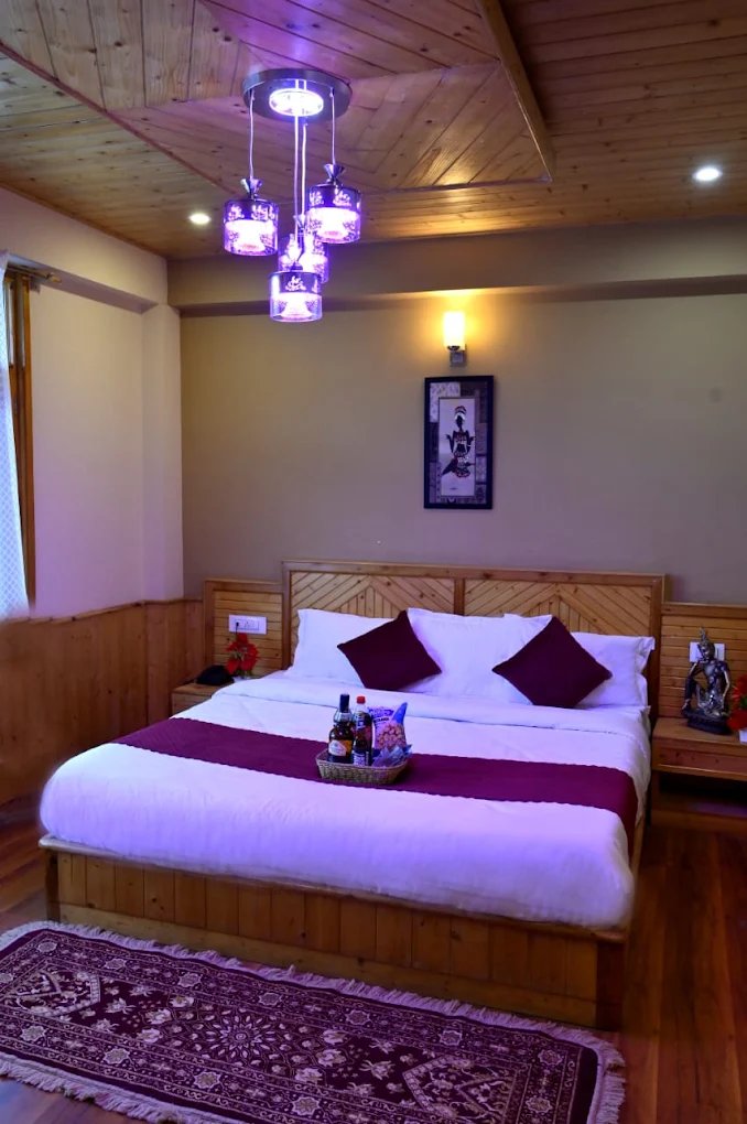 Premium Room at Kanyal Heights