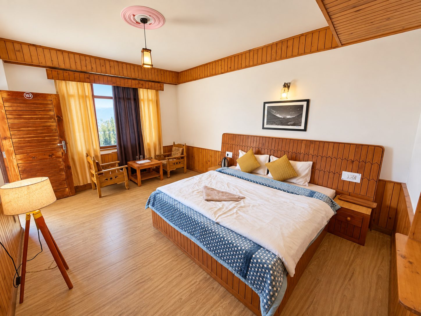 Super Deluxe Room view 4 at Kanyal Heights